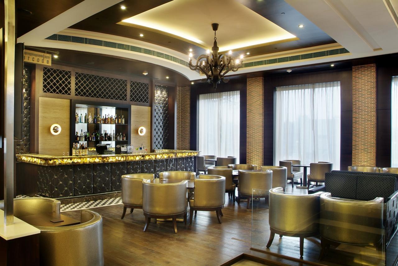 Goldfinch Hotel Delhi Ncr Faridabad Exterior foto