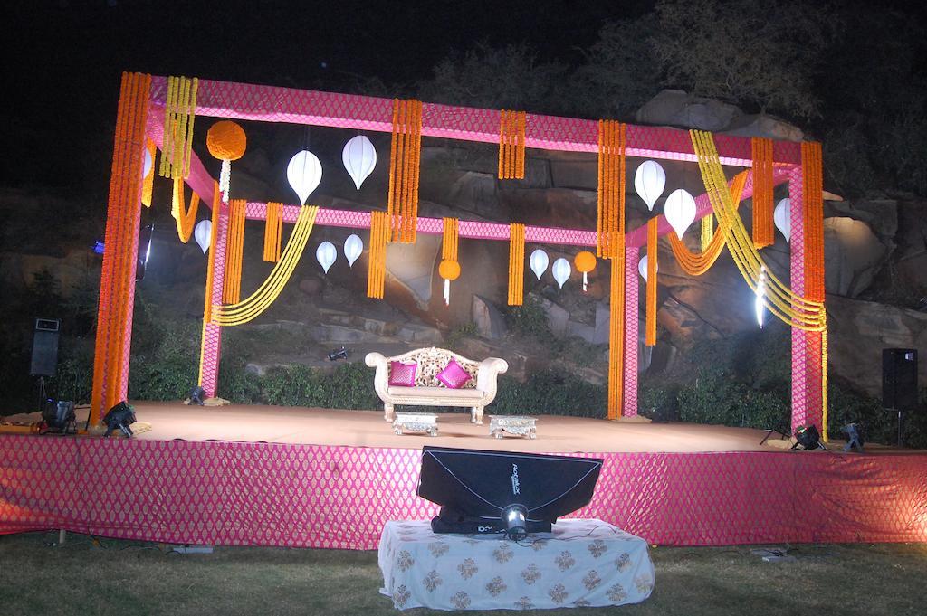 Goldfinch Hotel Delhi Ncr Faridabad Exterior foto