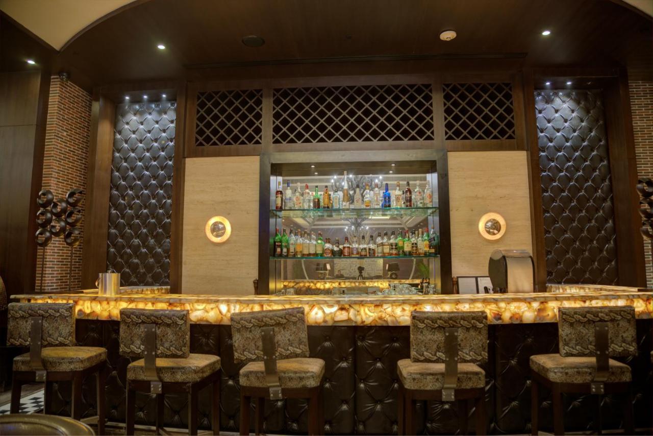 Goldfinch Hotel Delhi Ncr Faridabad Exterior foto