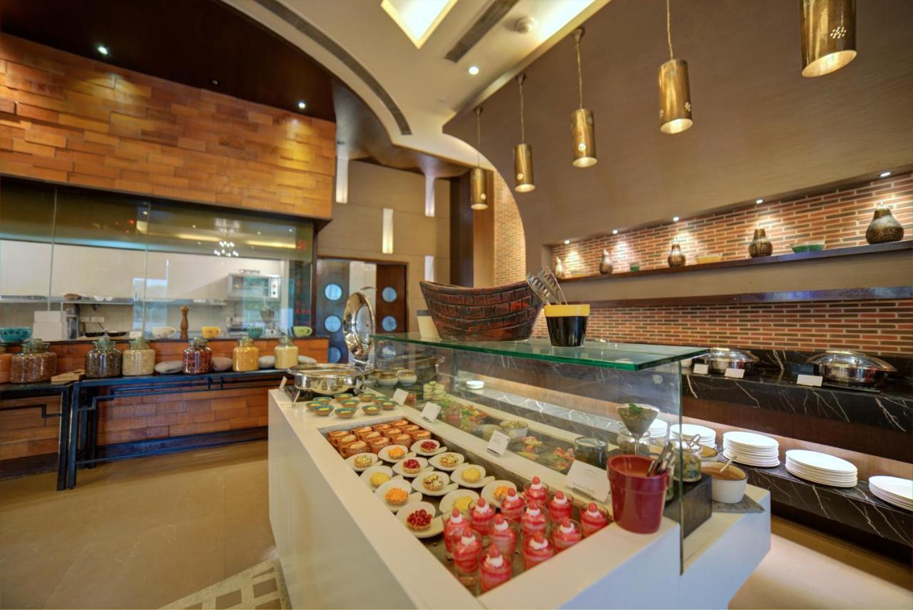 Goldfinch Hotel Delhi Ncr Faridabad Exterior foto