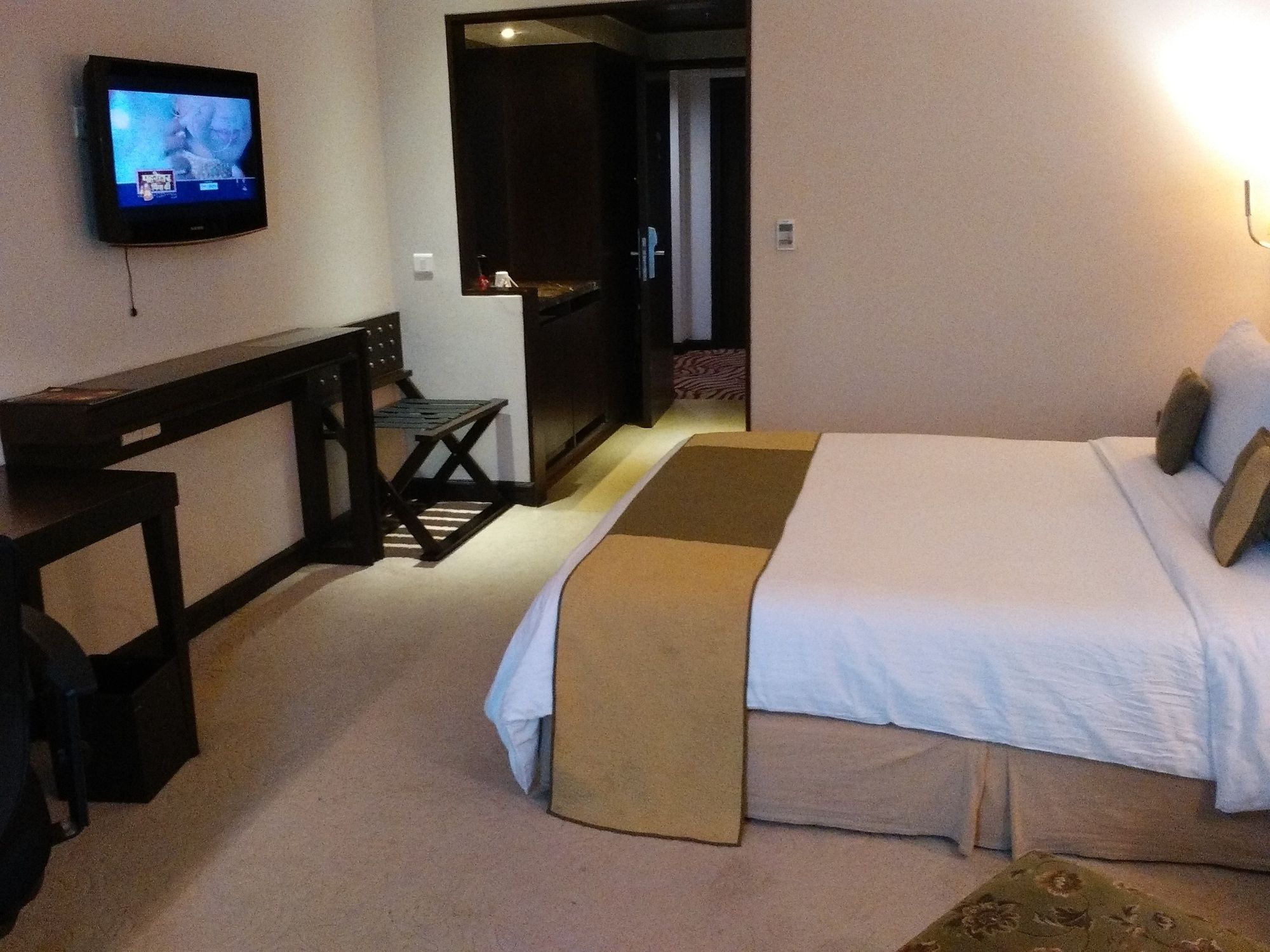 Goldfinch Hotel Delhi Ncr Faridabad Exterior foto